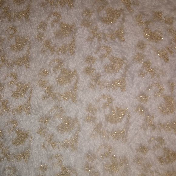 XOXO Adorable Fuzzy White & Gold Cheetah Print Cardigan 💛🤍😍 - Picture 9 of 9